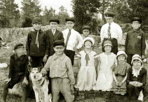 Barn i Becken by 1930